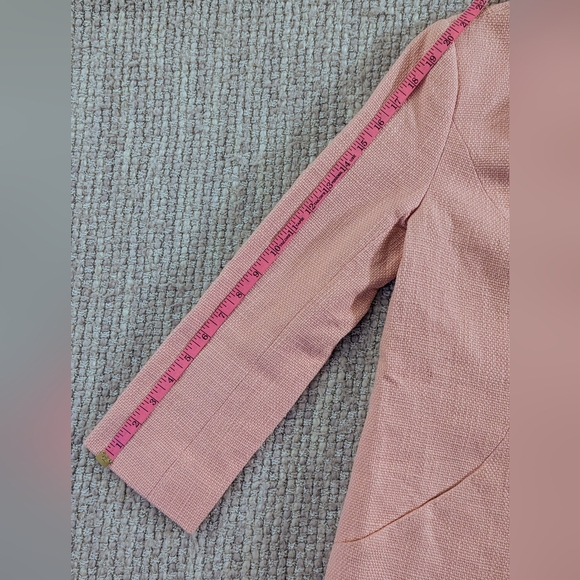 Anthropologie Electric Love Light Textured Petal Jacket in Pink Size US 2 - Picture 7 of 16